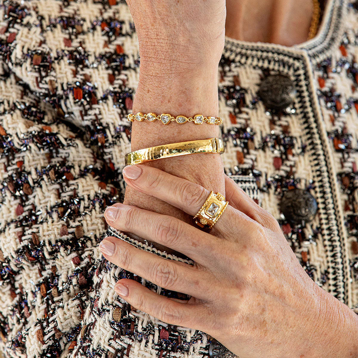 Capucine De Wulf Berry Hammered Band Ring- Gold/Cubic Zirconia