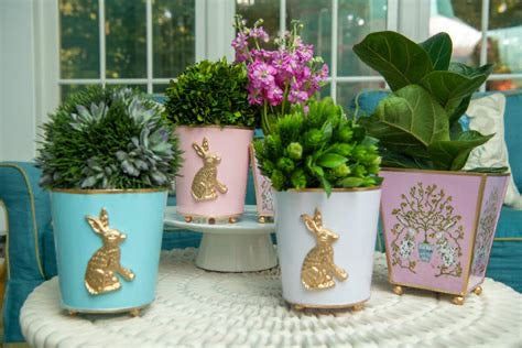 Jaye’s Studio Rabbit Planter