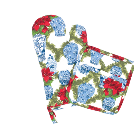 8 Oak Lane Oven Mitt Set - Pointsetta