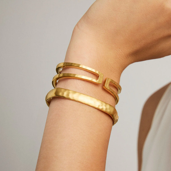 Dean Davidson Mara Hinged Bangle