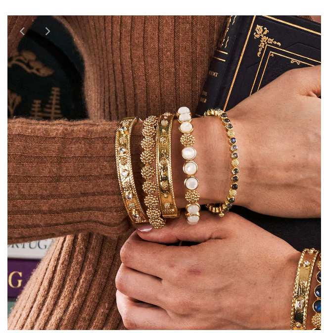 Capucine De Wulf Berry Gem Hinged Bangle