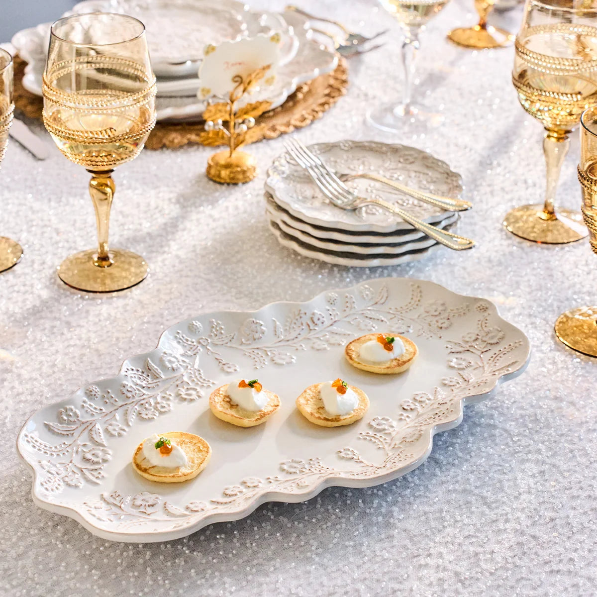 Juliska Thistle 16" Tray - Whitewash