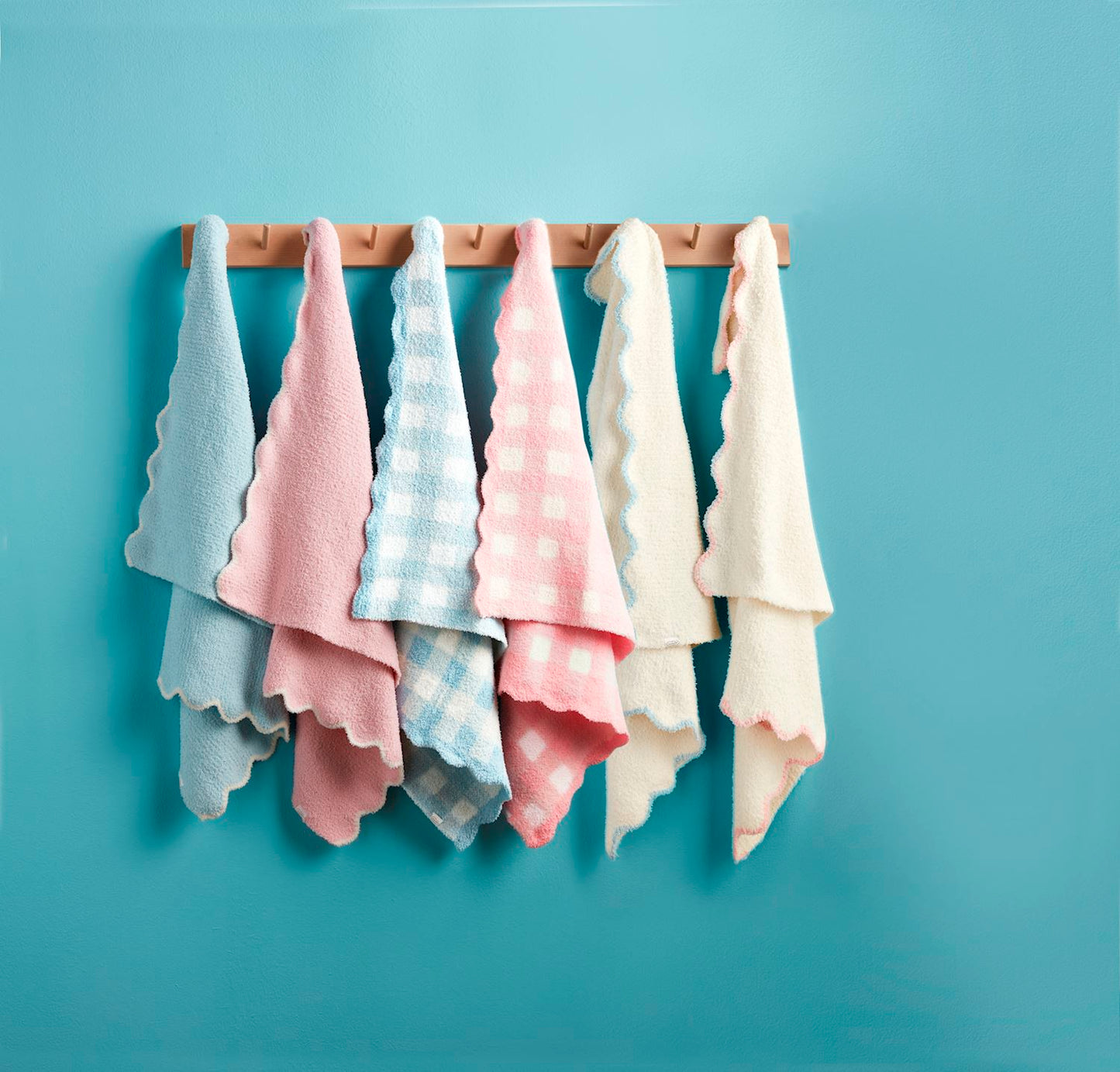 The Porch Mud Pie Pink Gingham Chenille Blanket