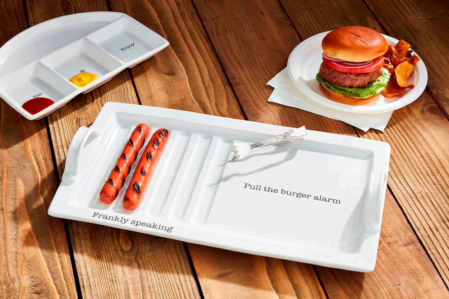 The Porch Mud Pie Hotdog and Burger Platter Set
