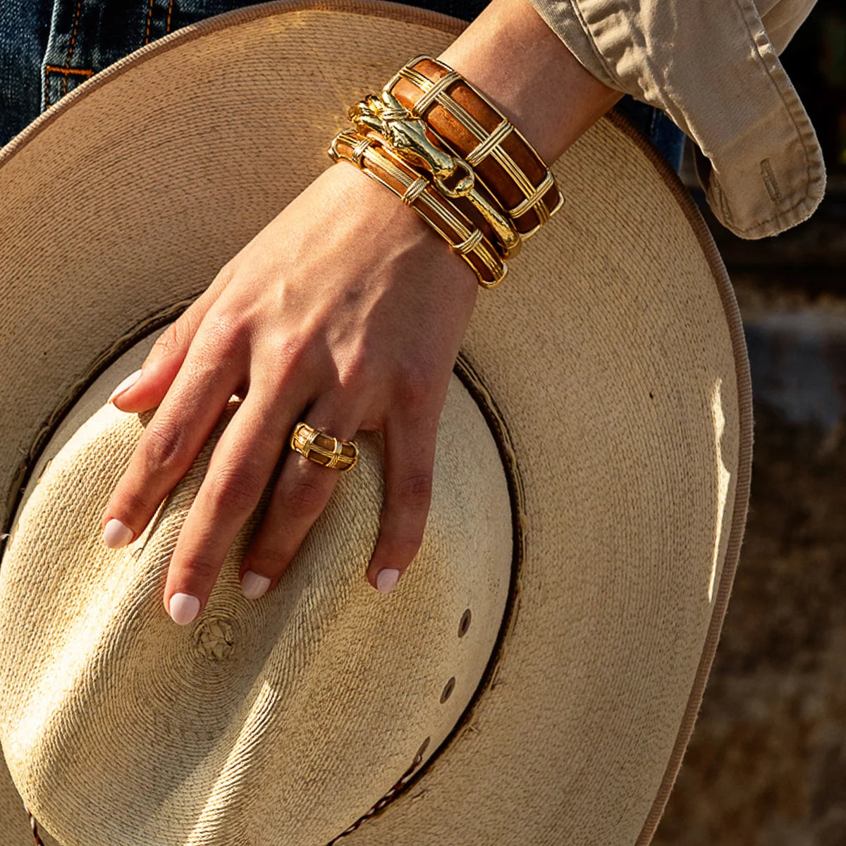 Capucine De Wulf Gaia Petite Hinged Bangle, S/M - Teak
