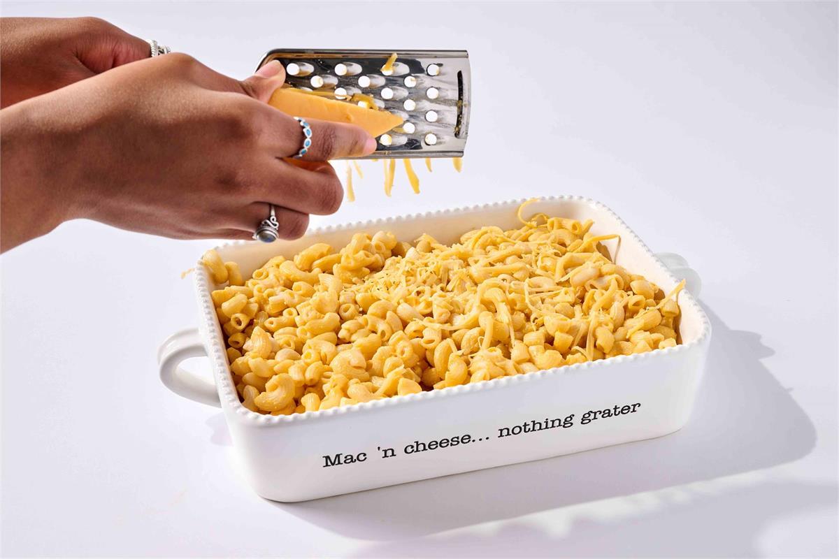 The Porch Mud Pie Nothin' Grater Mac & Cheese Set