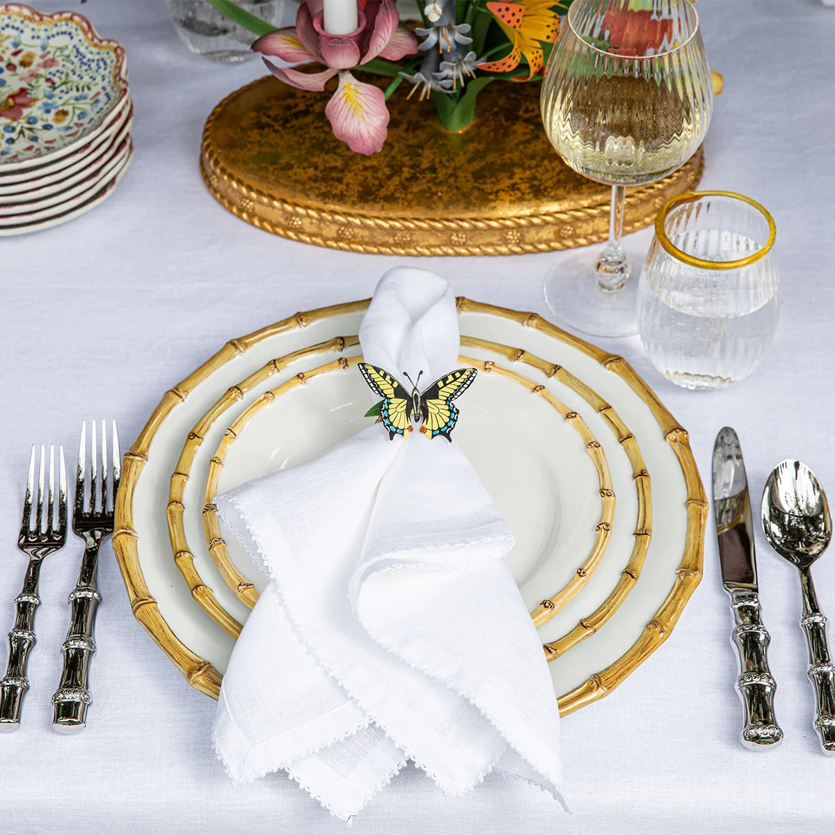 Juliska Berry Scallop Napkin- Whitewash