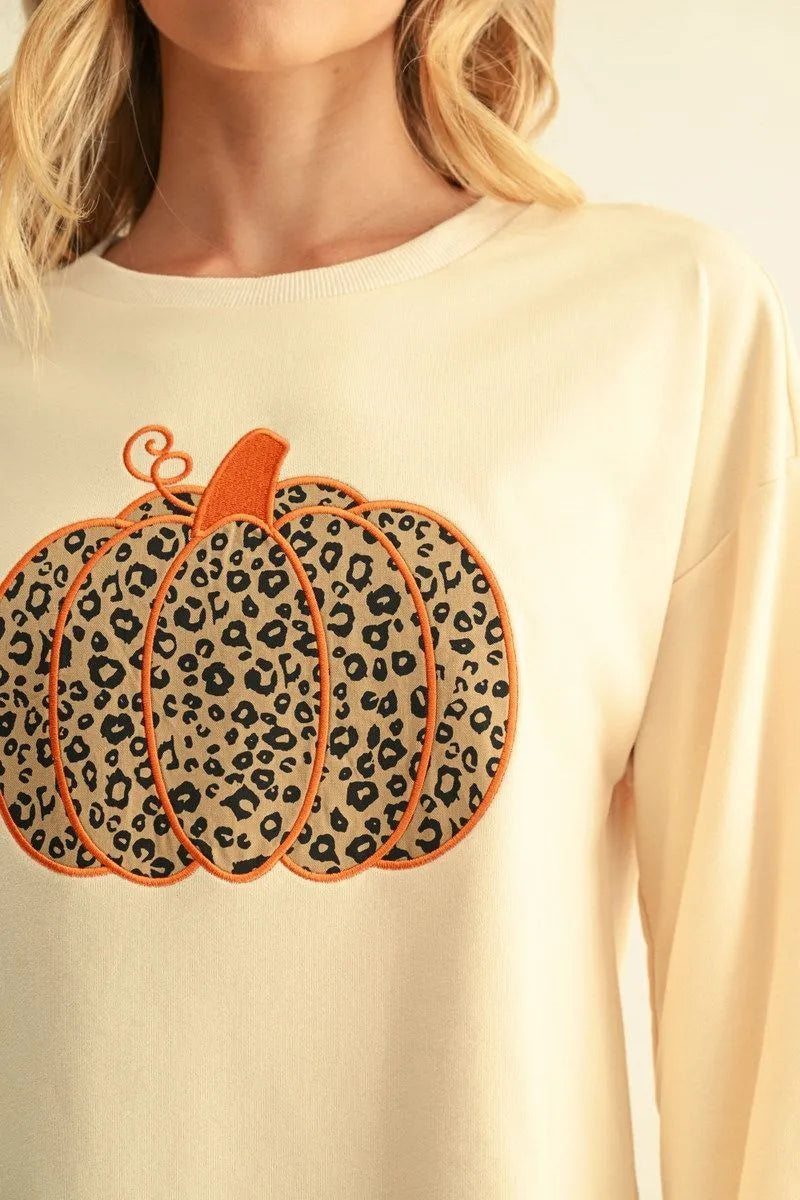 Pumpkin Patch Cream Sweatshirt