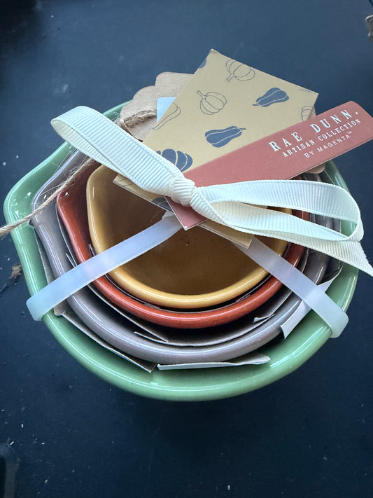 The Porch Rae Dunn Fall Measuring Cup Set