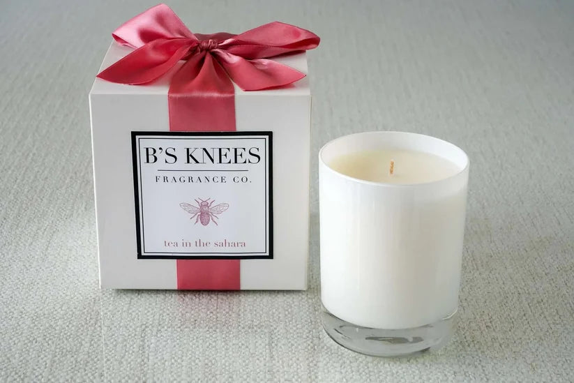 B's Knees Essence of Holiday 1-Wick Candle- White