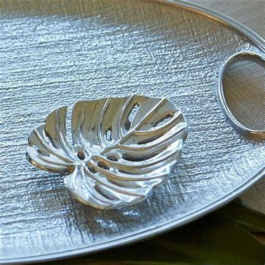 Mariposa Swiss Leaf Trinket Dish