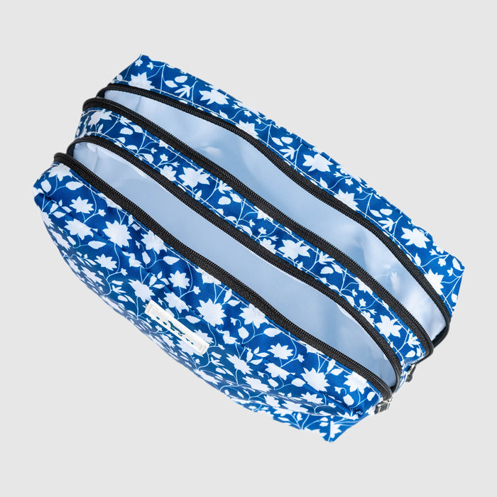 Scout Bloom Service 2-Way Toiletry Bag