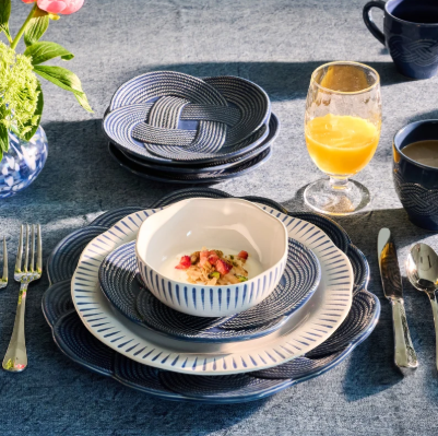 Juliska Le Panier Mystic Knot Charger/Platter - Denim