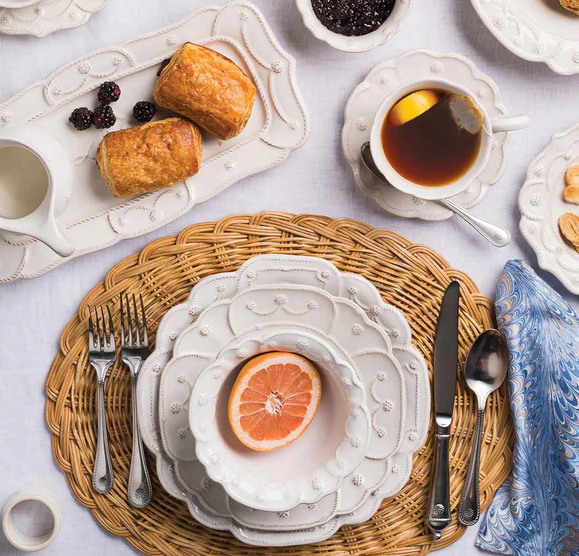 Juliska Jardins du Monde Dinner Plate - Whitewash