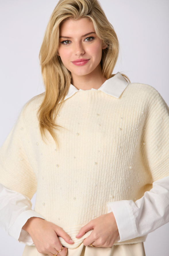 Pearl Power Short-Sleeve Sweater Top