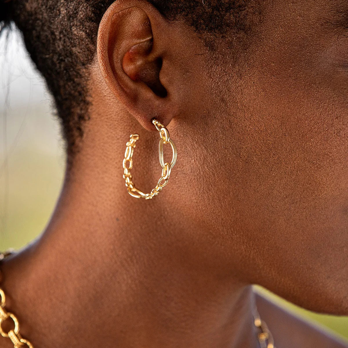 Capucine De Wulf Monique chain Hoop Earring- Gold