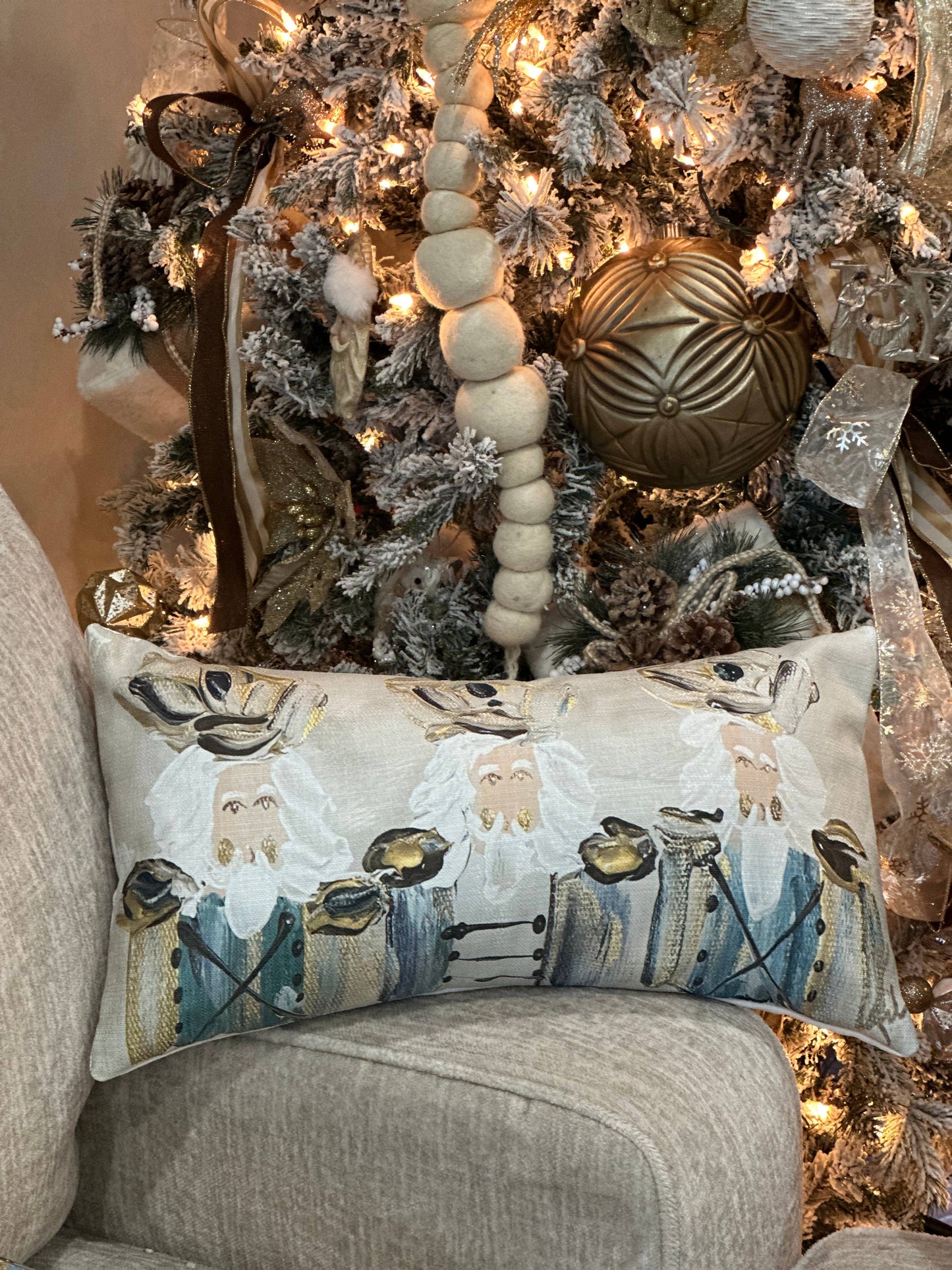 The Porch GA New Nutcracker Lumbar