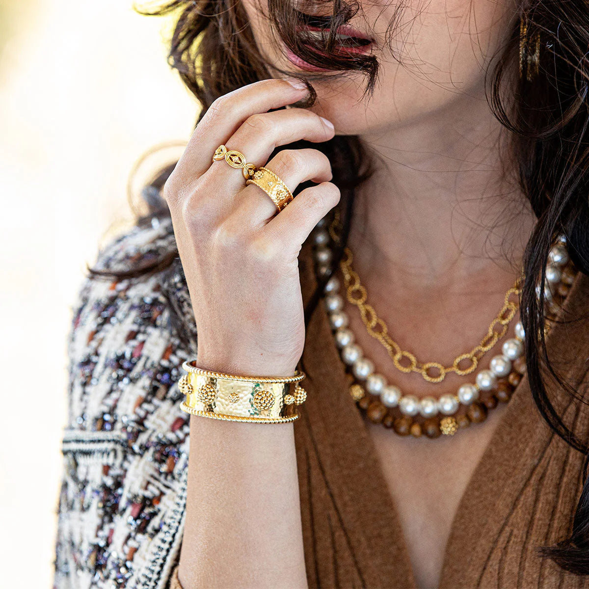 Capucine de Wulf Berry Cuff in Hammered Gold