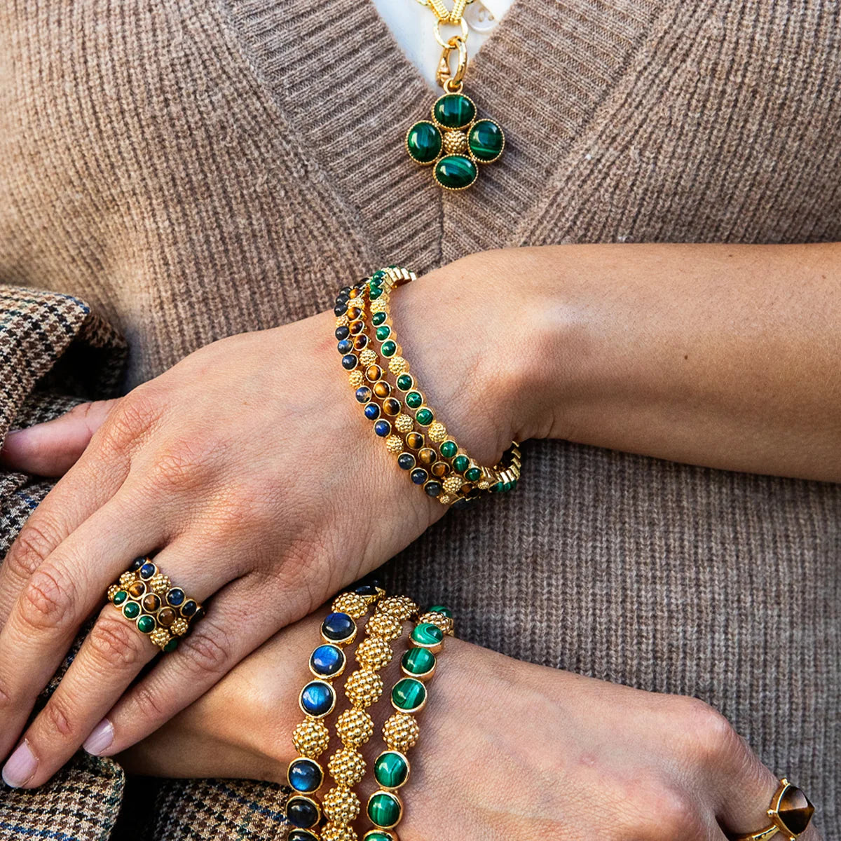 Capucine De Wulf Gem Petite Hinged Bangle - Tiger's Eye