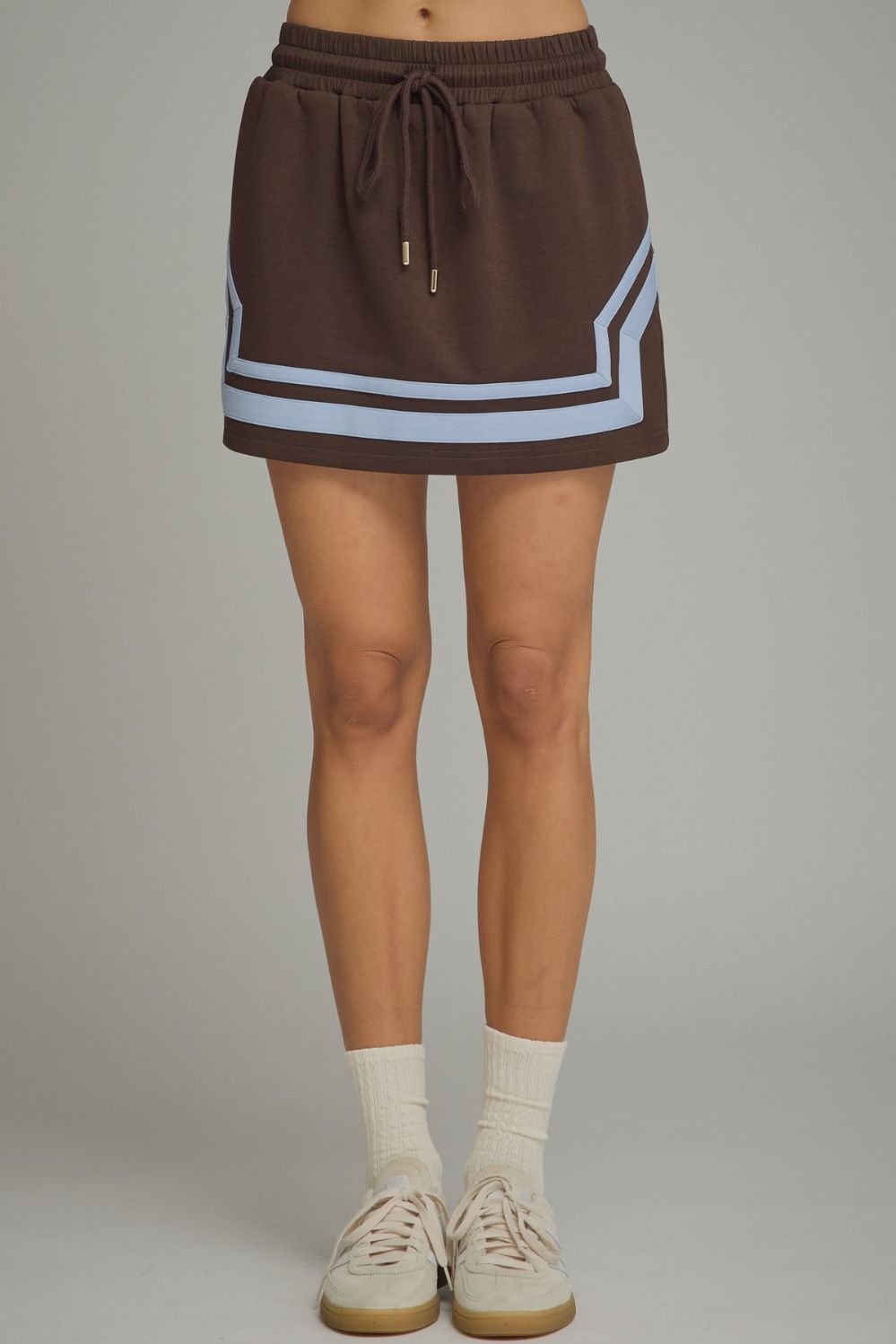 Café Lounge Skirt