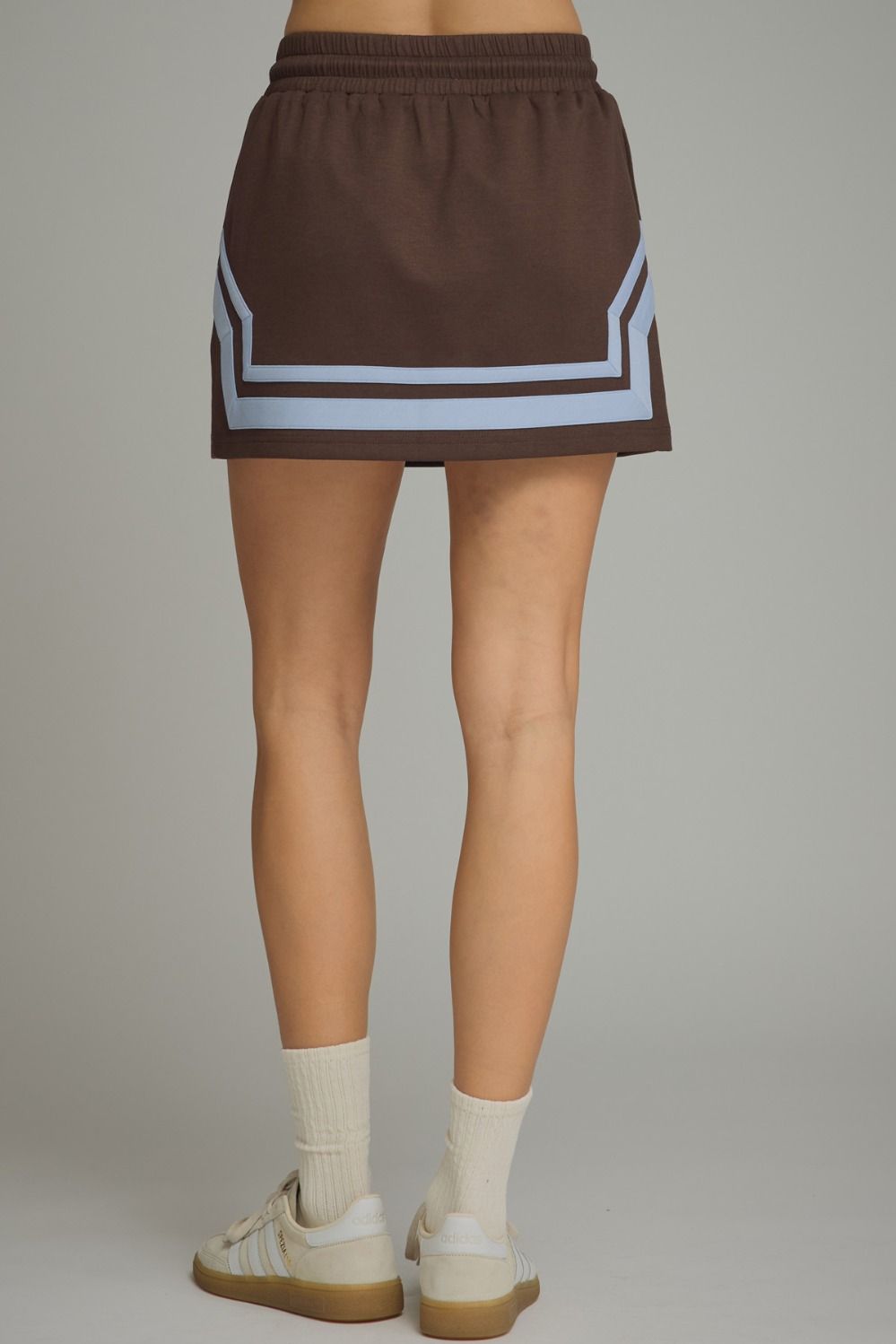 Café Lounge Skirt