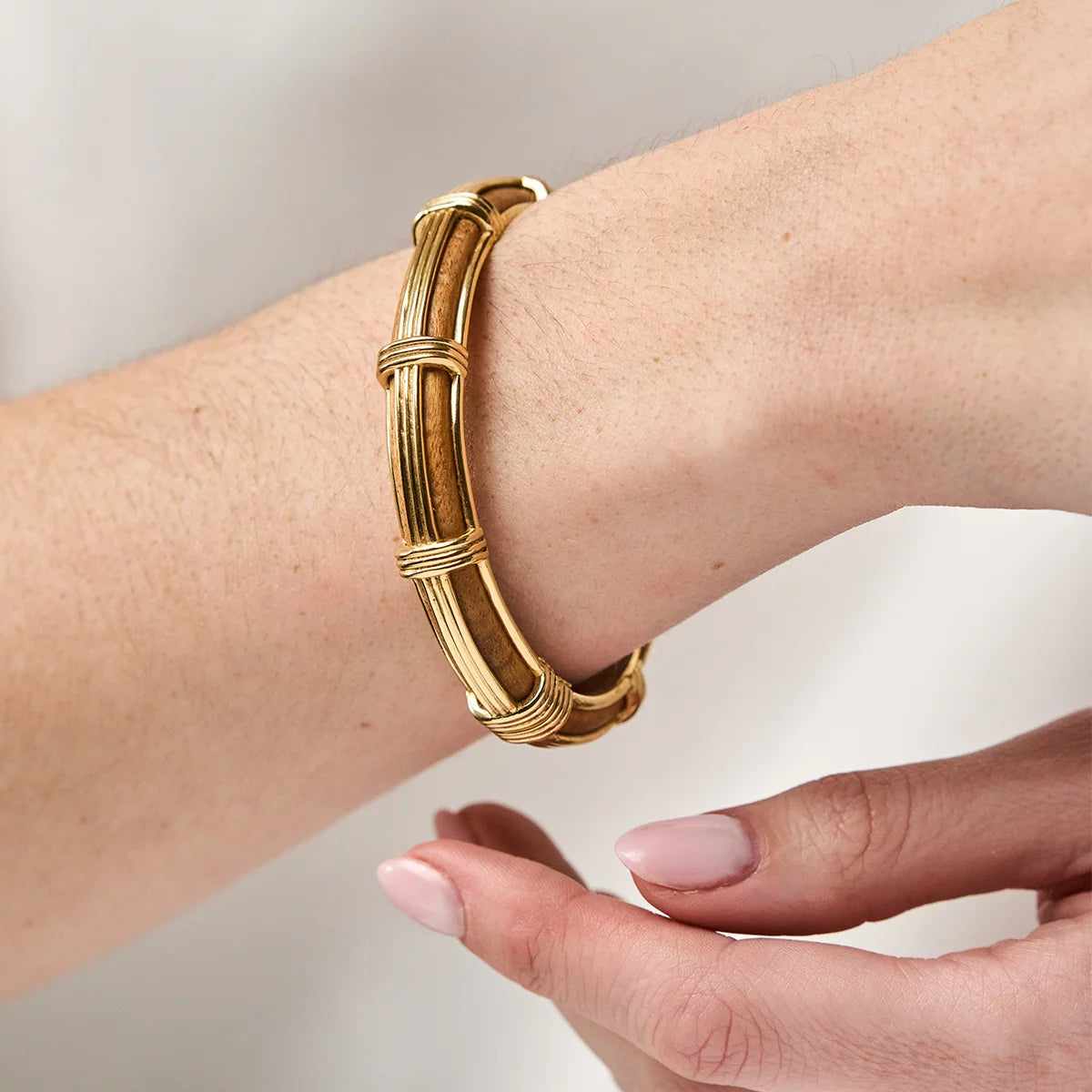 Capucine De Wulf Gaia Petite Hinged Bangle, S/M - Teak