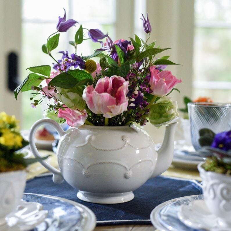 Juliska Berry & Thread Teapot- Whitewash