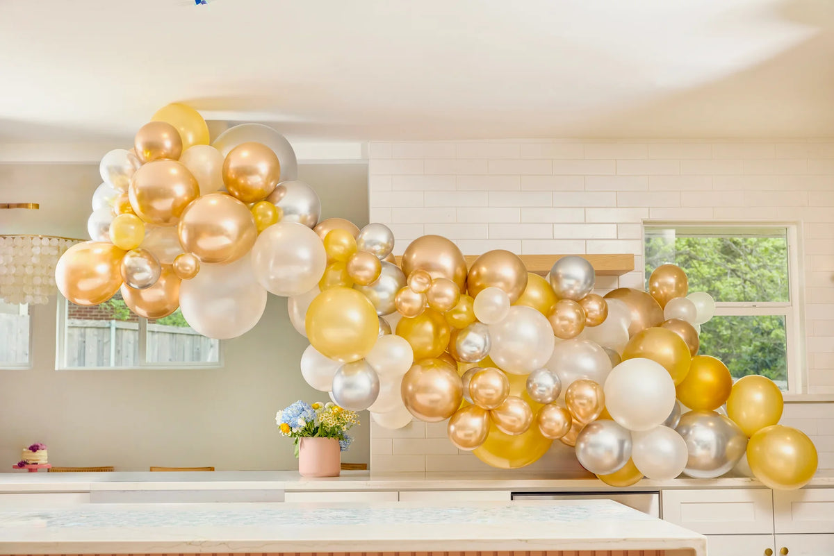 Packed Party Metallic Balloon Garland Kit (150 ct)