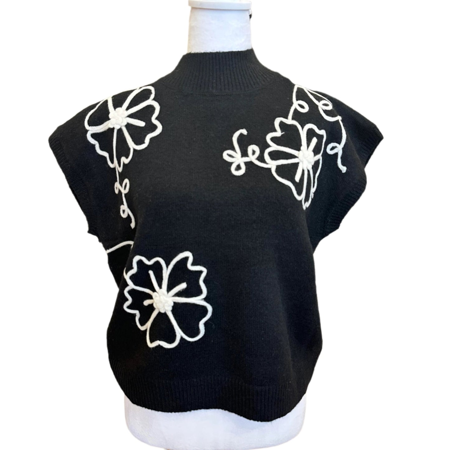 Onyx Petal Short Sleeve Sweater